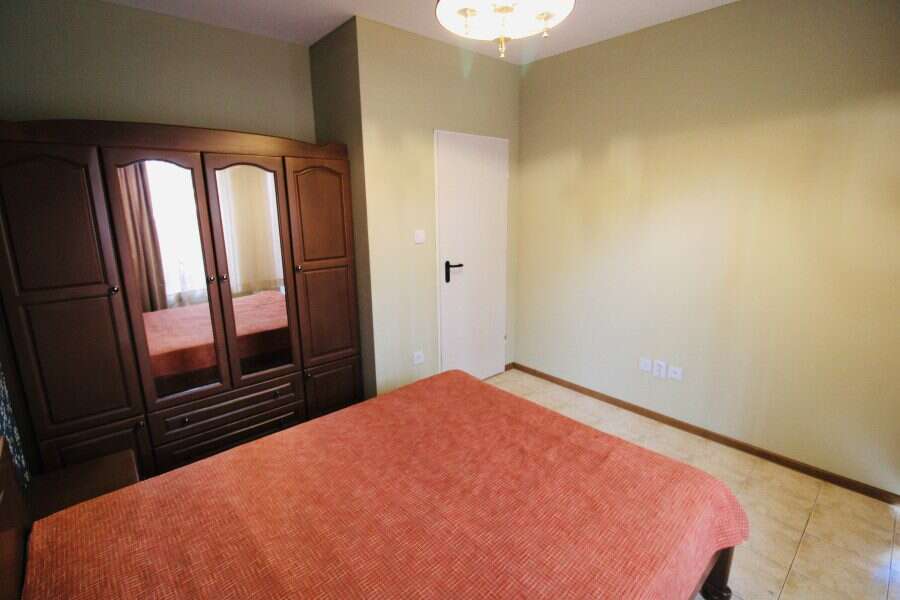 Bright interior of a 2-bedroom ground floor apartment in Belle Air, Sveti Vlas, just 300m from the s.