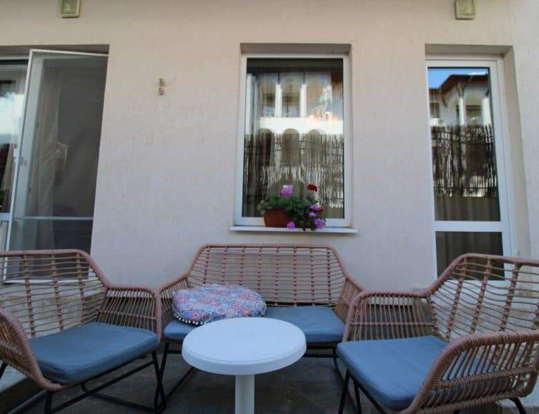 Ground floor 2-bedroom apartment near the sea in Sveti Vlas, Bulgaria.