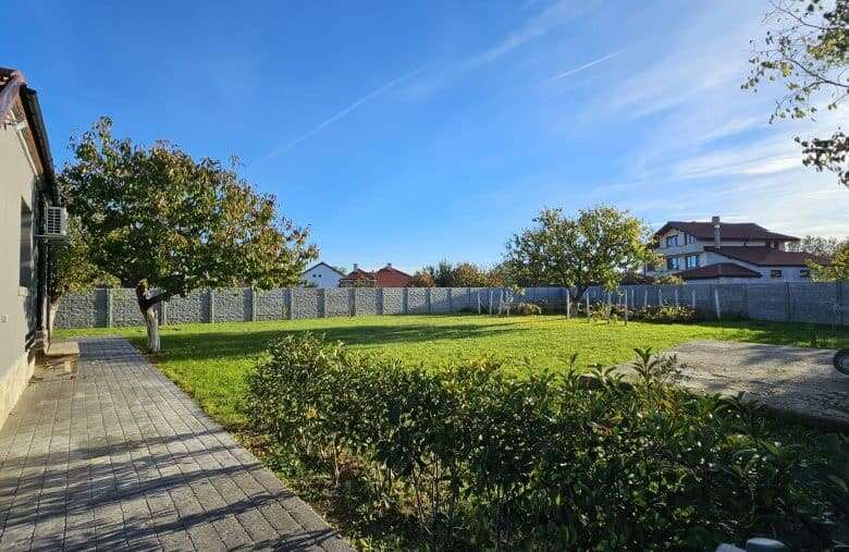 Recently refurbished 2-bedroom bungalow with garden near Sunny Beach, Bulgaria.