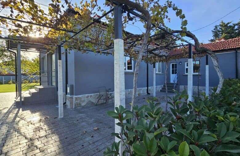 Cozy recently refurbished 2-bedroom bungalow in Guyliovtsa, near Sunny Beach, Bulgaria. Perfect for.
