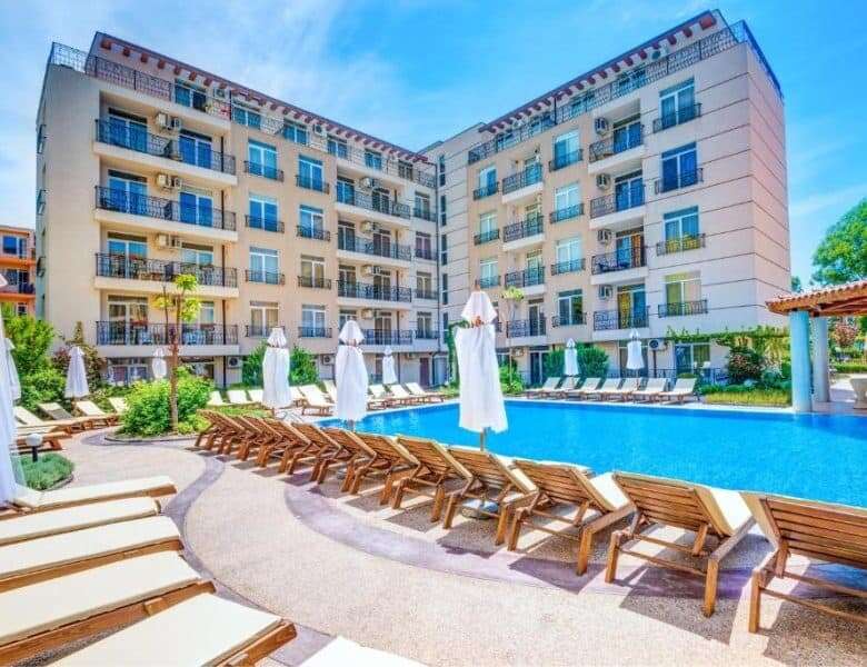 Bright 1-bedroom apartment in Dawn Park, Sunny Beach with pool view.