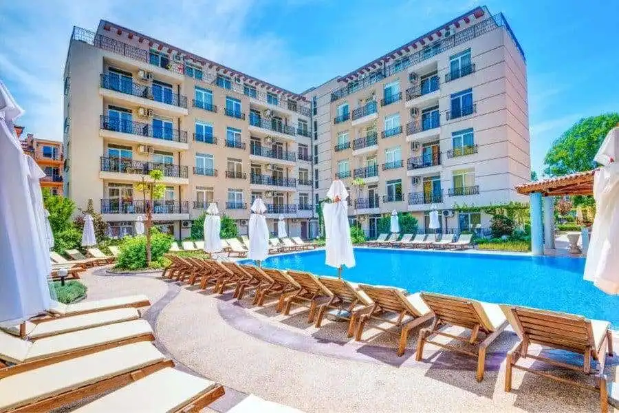 Bright 1-bedroom apartment in Dawn Park, Sunny Beach with pool view.