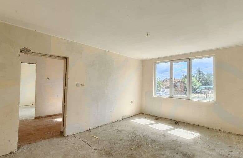 Interior view of a 2-bedroom bungalow in Dyulevo, near Sredets, Bulgaria.