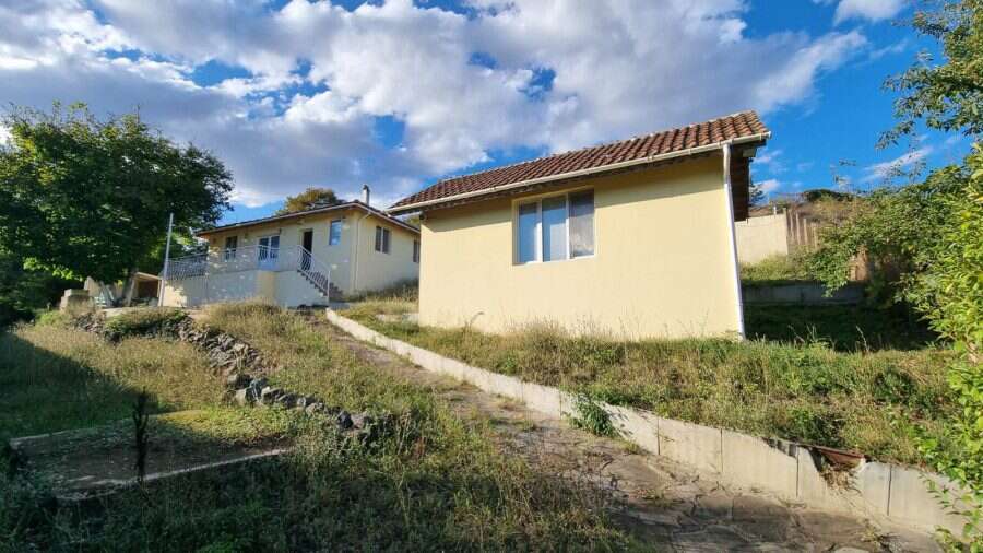 House with pool and BBQ area near Primorsko, Bulgaria, set in scenic Ropotamo Valley.