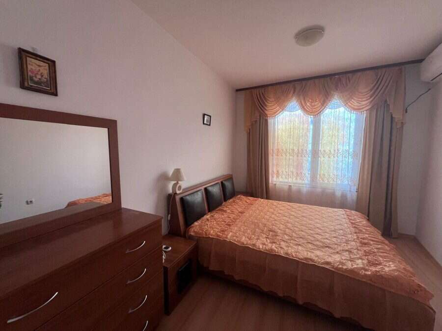 Bright 1-bedroom apartment with pool view in Sunny Day 3 Premium, Sunny Beach.