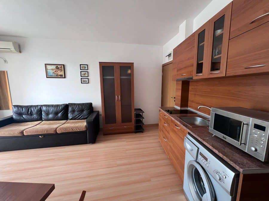 Modern 1-bedroom apartment with pool views in Sunny Day 3 Premium, Sunny Beach.