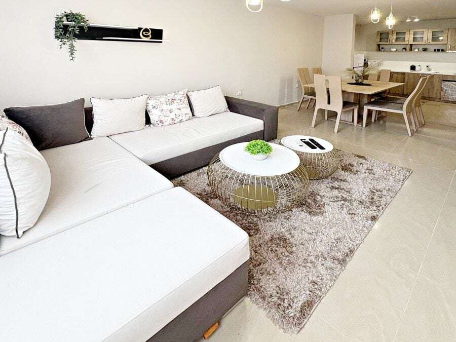 Bright and spacious 1-bedroom apartment near the sea in Sunflower complex. Perfect for comfortable l.