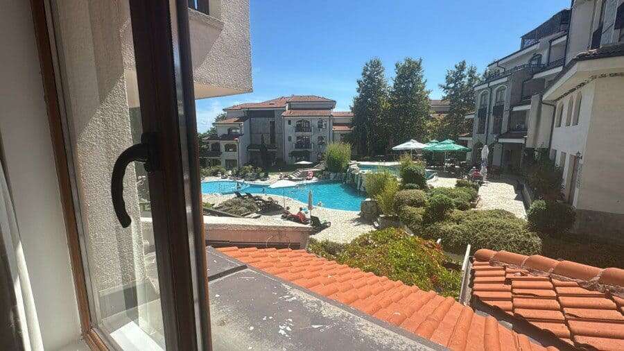Modern apartment view near the sea Bright furnished apartment overlooking pool and garden.