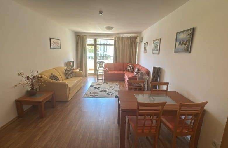 Furnished 1-bedroom apartment in Vineyards SPA Resort, 74 sq.m., near the sea, ideal for investment.