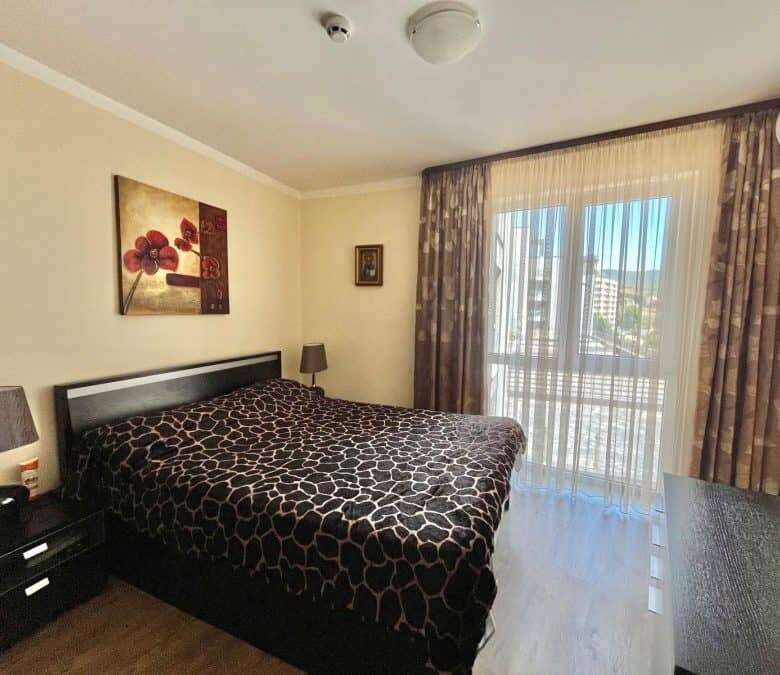 Modern 1-bedroom apartment in Sunny Beach Plaza, 100m from the sea, 82 sq.m.