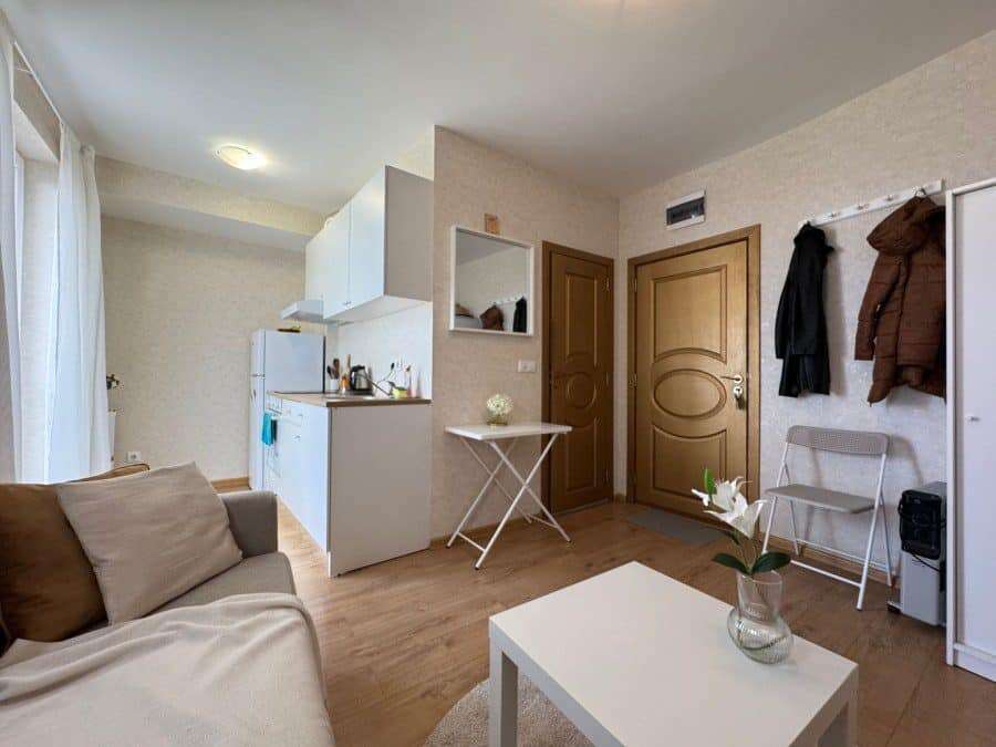 Bright interior of a fully furnished 30 sq.m. studio apartment in Aphrodite Park, Sunny Beach.