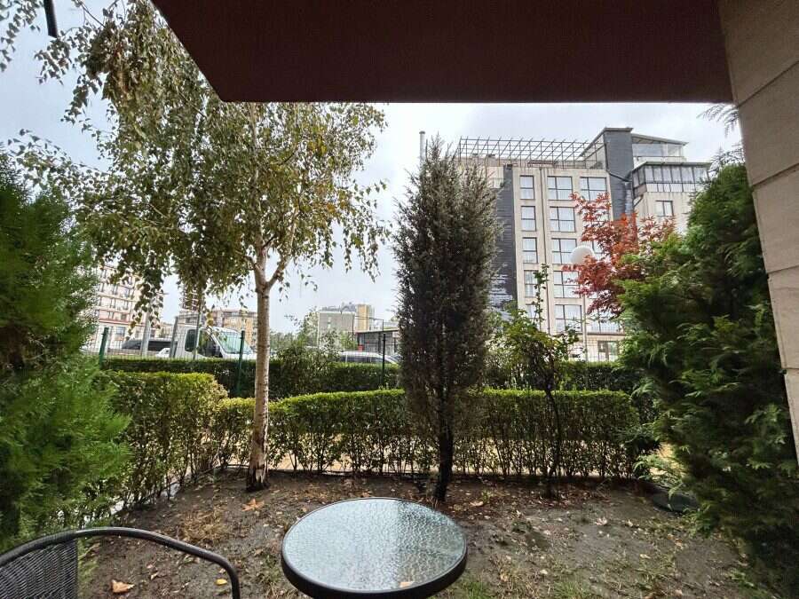 Ground floor studio with kitchen, 34 sq.m., in Tarsis Club and SPA, Sunny Beach.