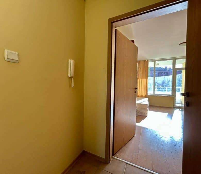 Interior view of a studio apartment with sea and pool views in Oasis, Ravda, 41 sq.m.