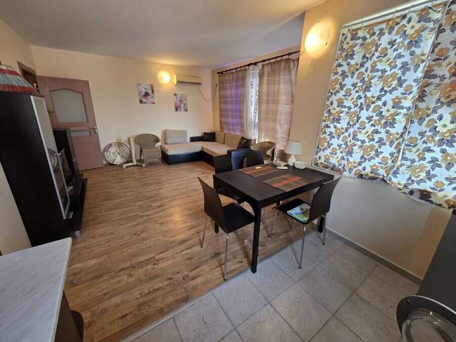 Cozy Fully Furnished 1-Bed Apartment in Ravda Comfortable 1-bedroom fully furnished apartment near the beach in Ravda. Ideal for relaxing seaside.