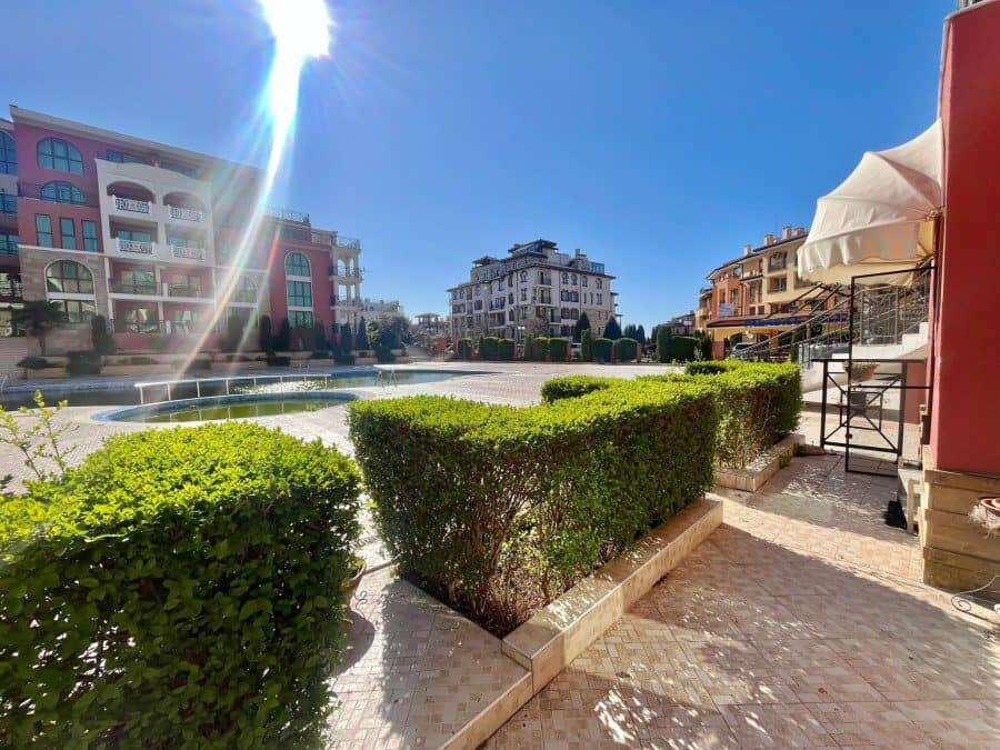 Ground floor apartment, 66 sq.m., in St. George, Sveti Vlas, 300 m to the sea.