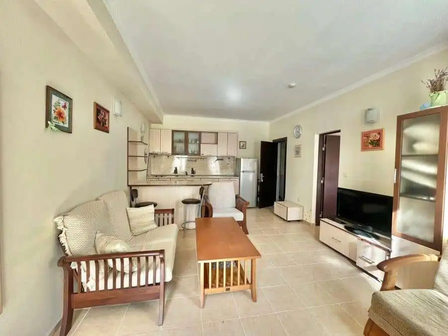 Ground floor apartment, 66 sq.m., in St. George, Sveti Vlas, 300 m to the sea.