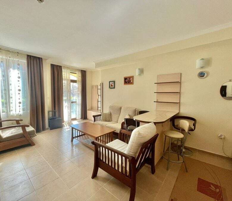 Ground floor apartment in Sveti Vlas near the sea, 66 sq.m., modern living space.