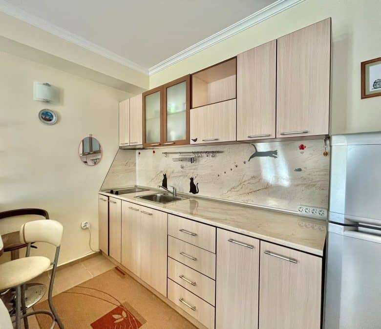 Modern ground floor apartment near the sea in Sveti Vlas, Bulgaria, offering comfortable living spac.