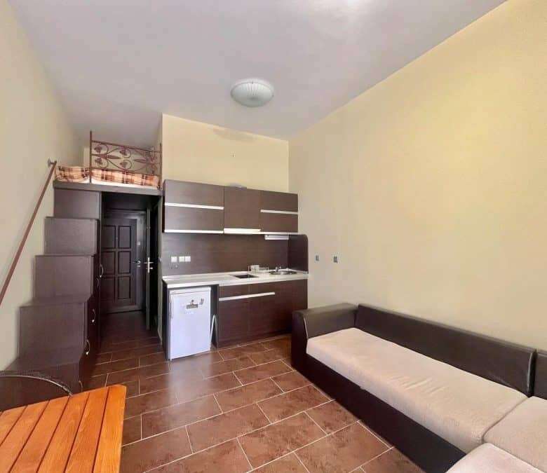 Pool view studio apartment in Nessebar, Bulgaria, with 38 sq.m., close to the sea, ideal for investm.