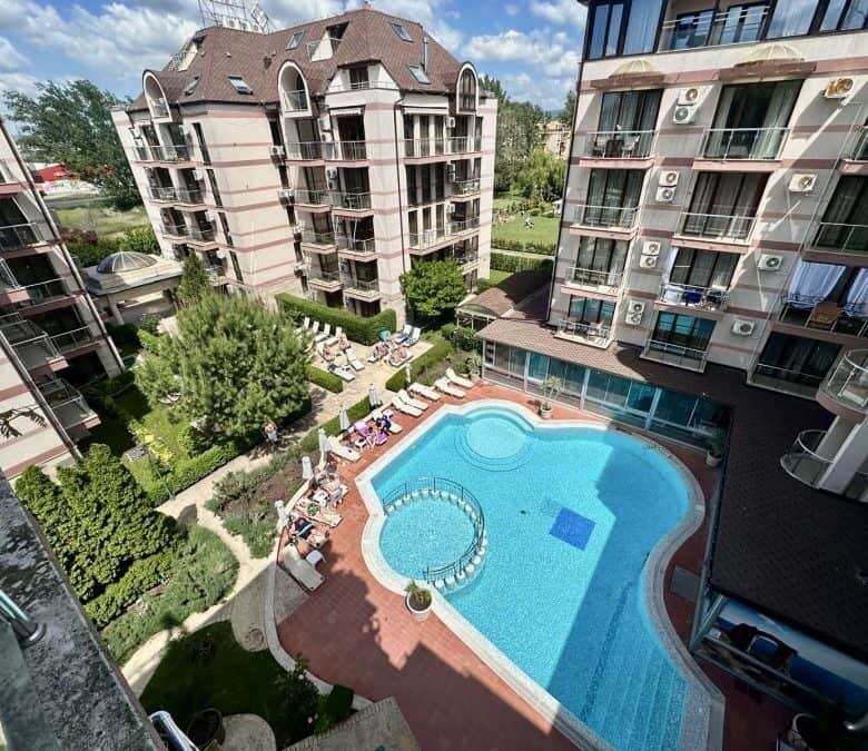 Spacious 75 sq.m. apartment with pool view in Tarsis - Club & Spa, Sunny Beach.