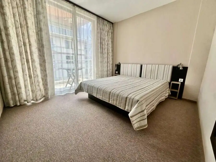 Modern 2 Bed 2 Bath Apartment in Sunny Beach Spacious 2 bedroom, 2 bathroom apartment with balcony in Tarsis - Club & Spa, Sunny Beach.
