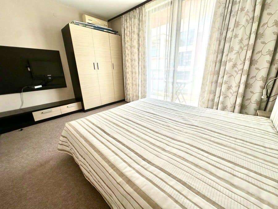 Spacious 2-bedroom, 2-bath apartment in Sunny Beach, 75 sq.m.