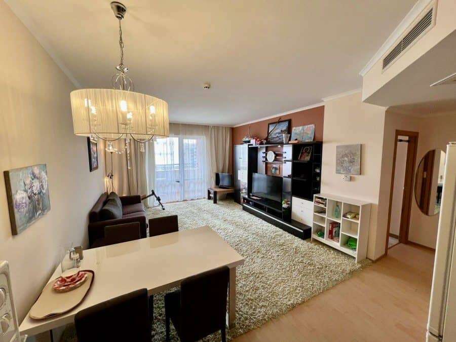 Modern 1 BED Apartment with Sea Views in Sunny Beach Spacious 1-bedroom apartment with stunning sea views in Sunny Beach, perfect for holiday or investme.
