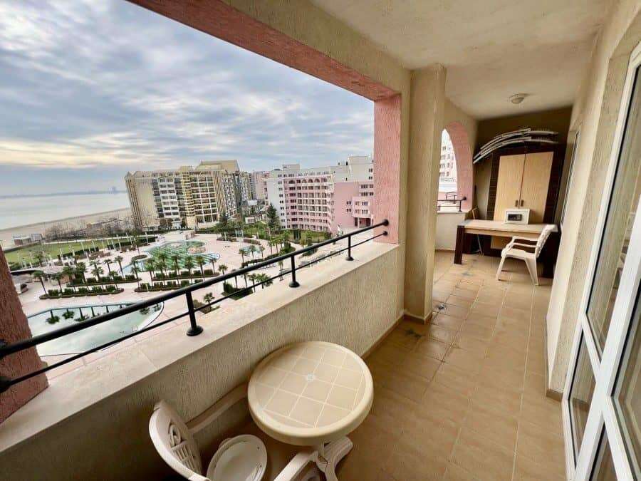 Modern 1 BED apartment with stunning sea views in Sunny Beach Sea view balcony of a large 1-bedroom apartment in Sunny Beach, Bulgaria.