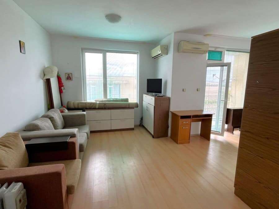 Furnished 46.5 sq.m. apartment in Sunny Day 5, perfect for immediate move-in and comfortable living.