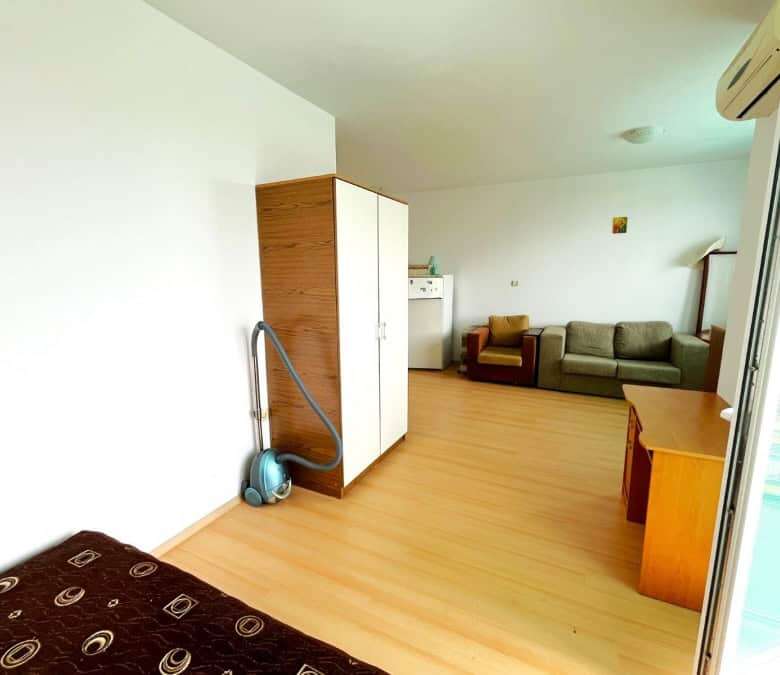 Fully furnished 46.5 sq.m. apartment in Sunny Day 5, ready for move-in, with living area and balcony.