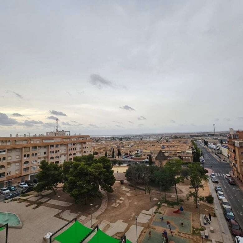 Spacious penthouse apartment offering stunning sea views, modern amenities, and prime location in To.