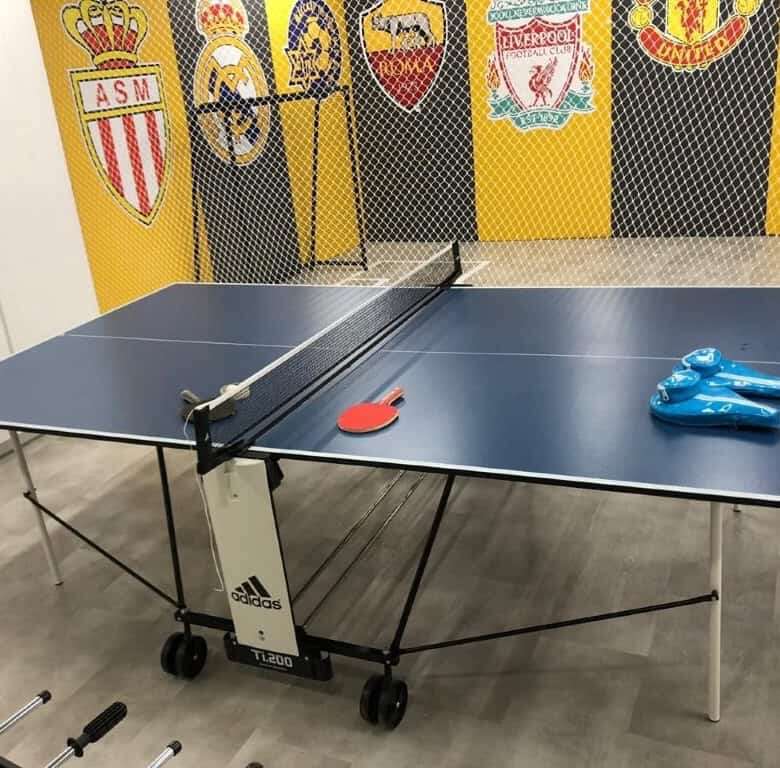 Ping pong table for indoor sports and leisure activities in Panama City.