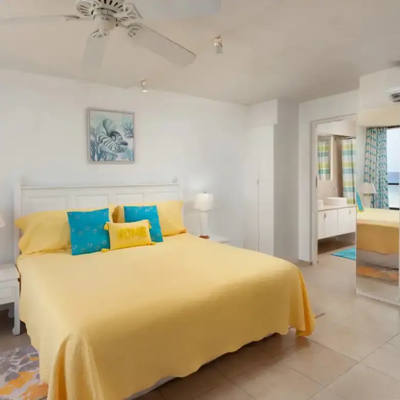 Spacious balcony of a 2-bedroom penthouse in Torrevieja with city views and outdoor space.