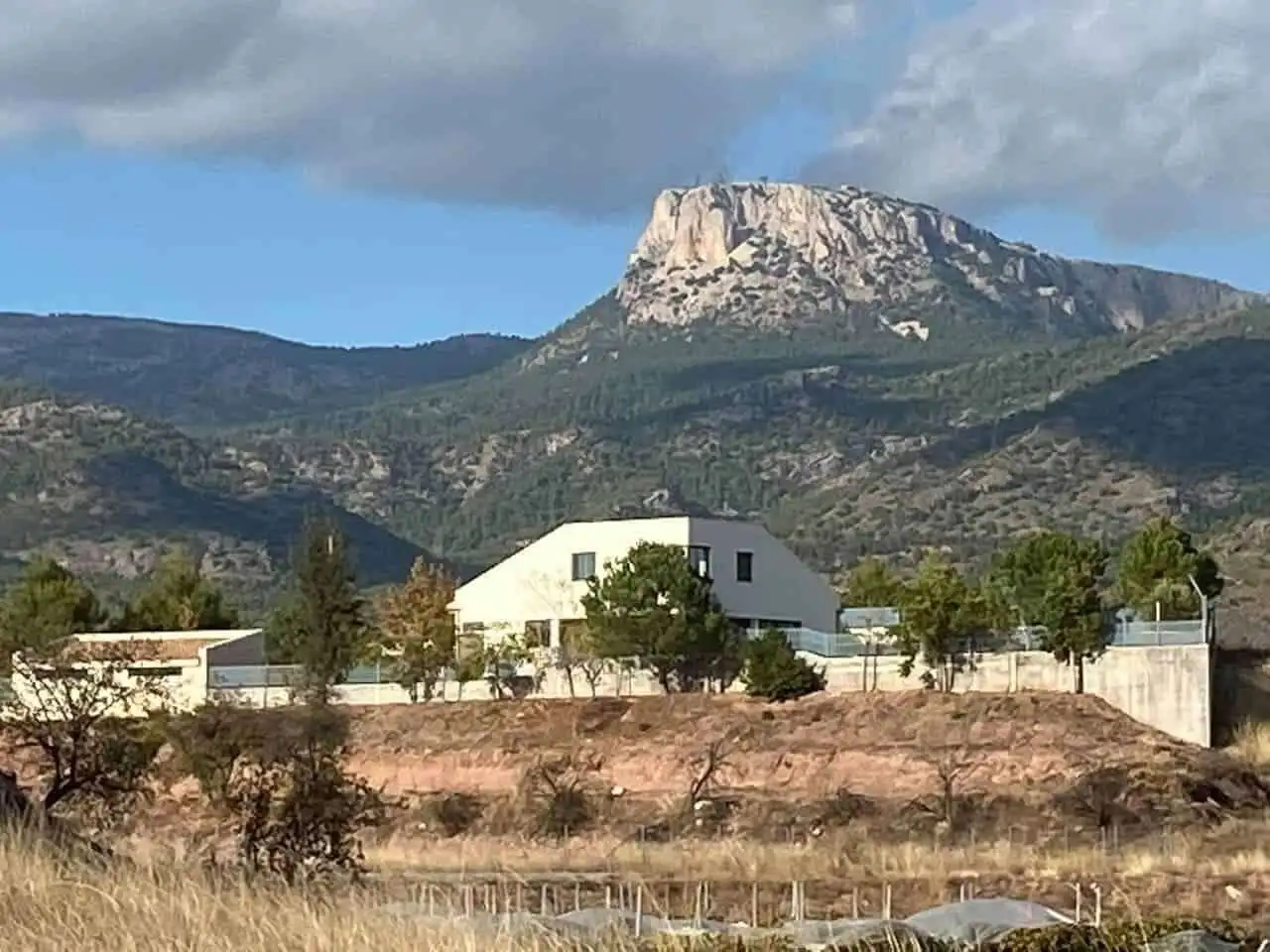 Luxury 5 Bed Villa with mountain views in Aledo Murcia.