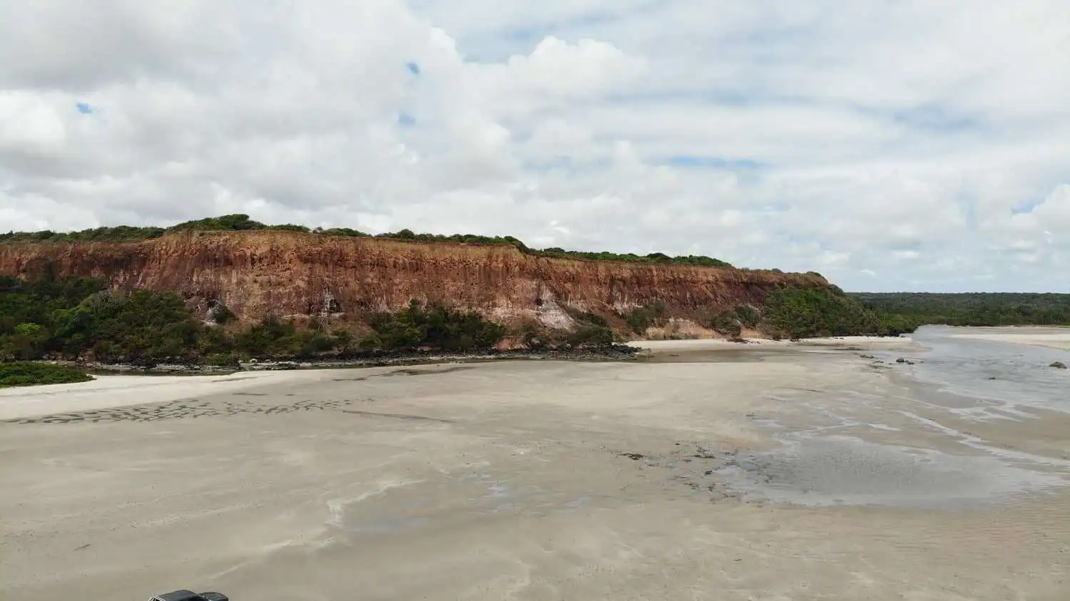 Scenic land for sale in Lucena with natural landscape and river views.