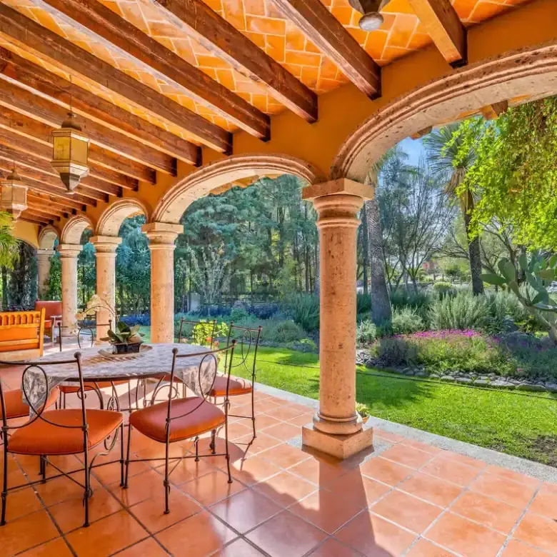 Beautiful lakefront home in Rancho Los Labradores, San Miguel de Allende, featuring a spacious patio.