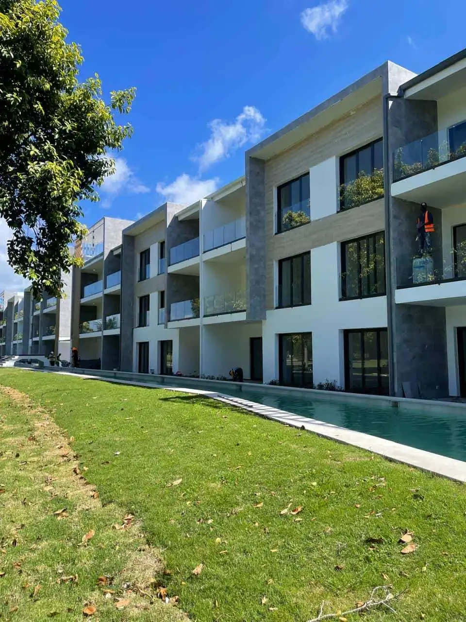 Beautiful 2-bedroom apartment at Coral Bahia, Punta Cana, with pool and garden views. Perfect for in.