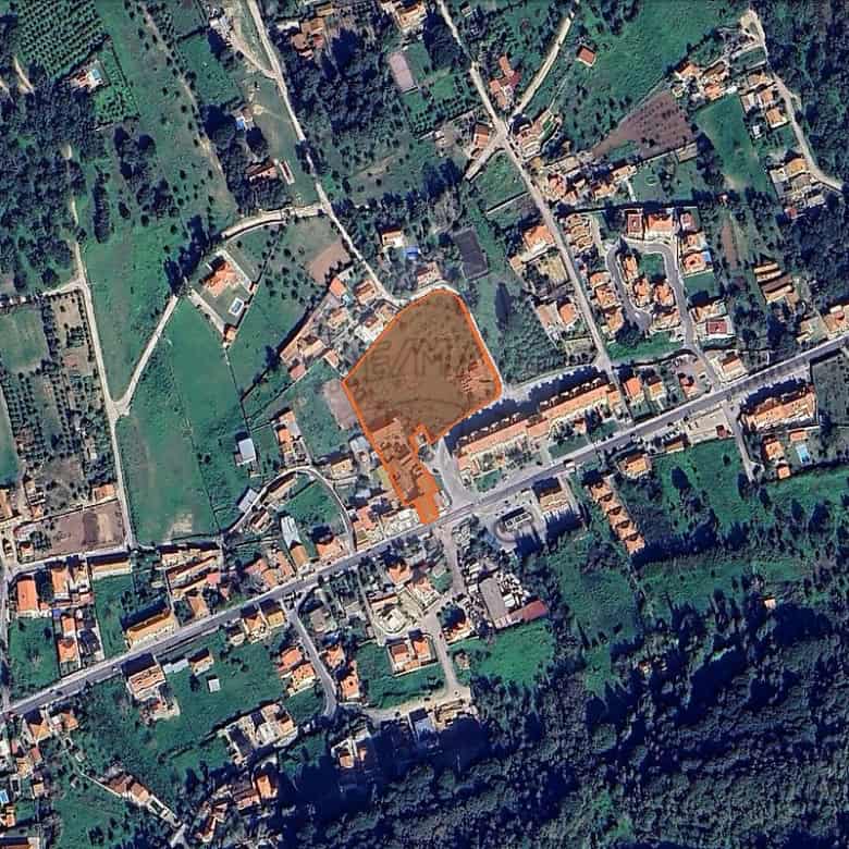Land for sale in Cabanas Setubal, Portugal, ideal for building your dream home or investment.