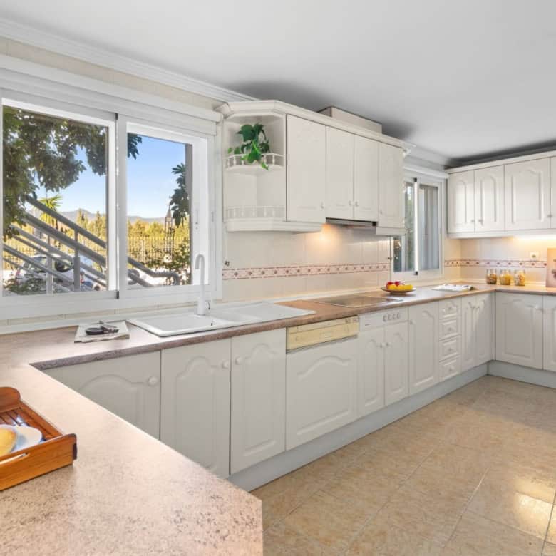 Beachfront property in Dominion Beach with stunning ocean views.