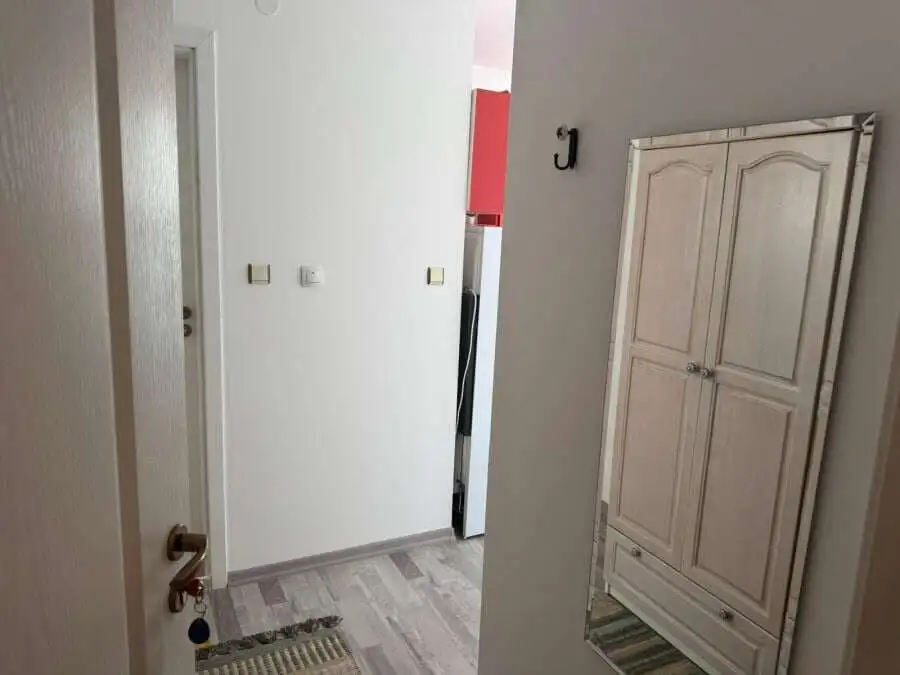 Bright, modern 33 sq.m. apartment with stylish furnishings in Sunny Day 5, ready for immediate move-.
