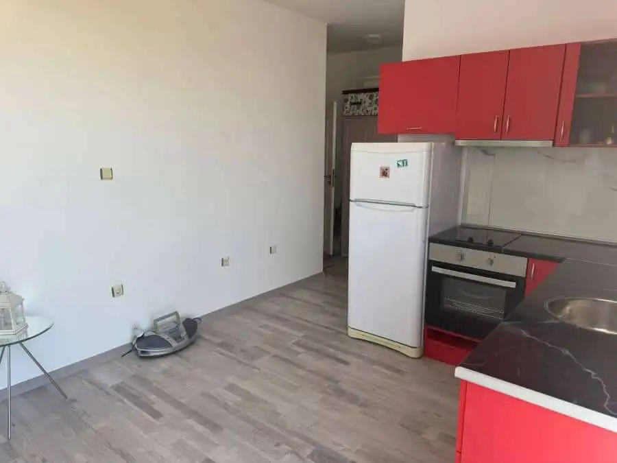 Cozy 33 sq.m. apartment with modern furnishings in Sunny Day 5, ready for immediate move-in.