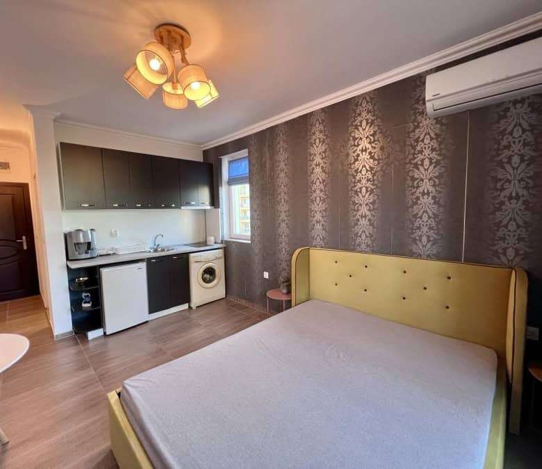 Bright interior of a newly built 33 sq.m. studio in Magnolia Residence 5, located in the center of S.