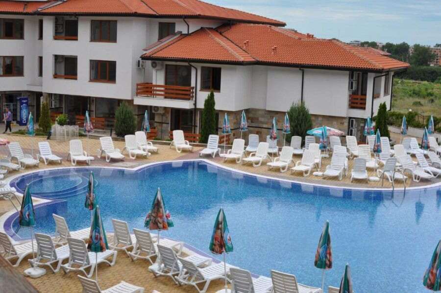 Modern apartment with pool view in Gardenia Hills near Sunny Beach.