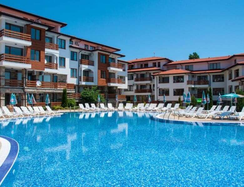 Spacious 1-bedroom apartment with pool view in Gardenia Hills, near Sunny Beach.
