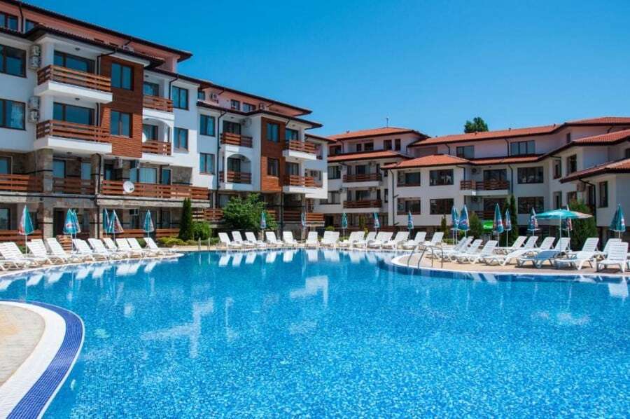 Spacious 1-bedroom apartment with pool view in Gardenia Hills, near Sunny Beach.