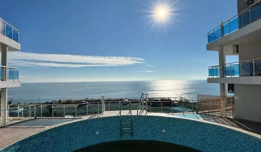 Sea view 1-bedroom apartment with pool in Costa Calma, Ravda, offering stunning ocean vistas and mod.