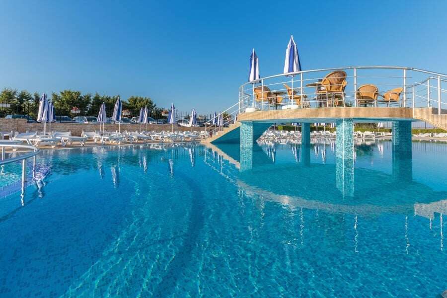 Sea front studio apartment with pool view in Costa Calma, Ravda, offering 42 sq.m. of comfortable li.