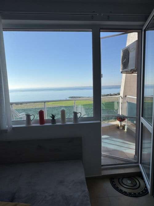 Cozy studio with sea views in Costa Calma, Ravda, featuring a balcony overlooking the Black Sea.