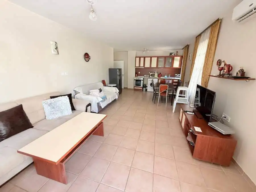 Ground floor apartment with direct pool access in Summer Dreams, Sunny Beach resort.
