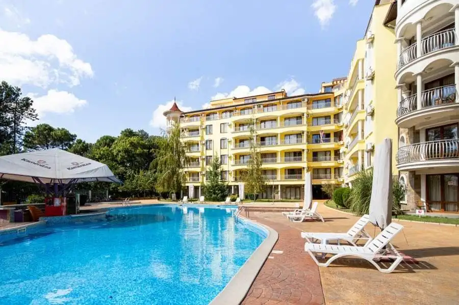 Bright fully furnished 1-bedroom apartment in Summer Dreams resort, near Sunny Beach, with access to.